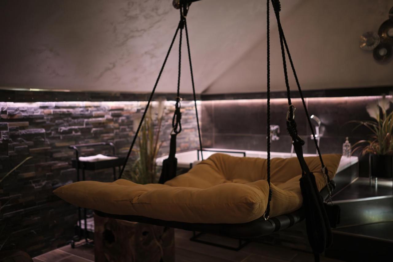 Sweet Poison Rooms Саарлуис Экстерьер фото